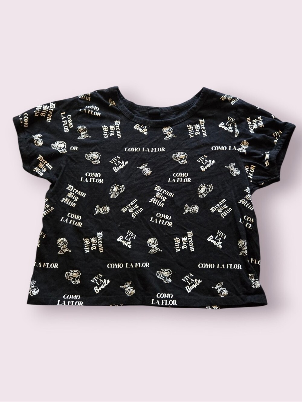Como La Flor Crop Top Shirt
